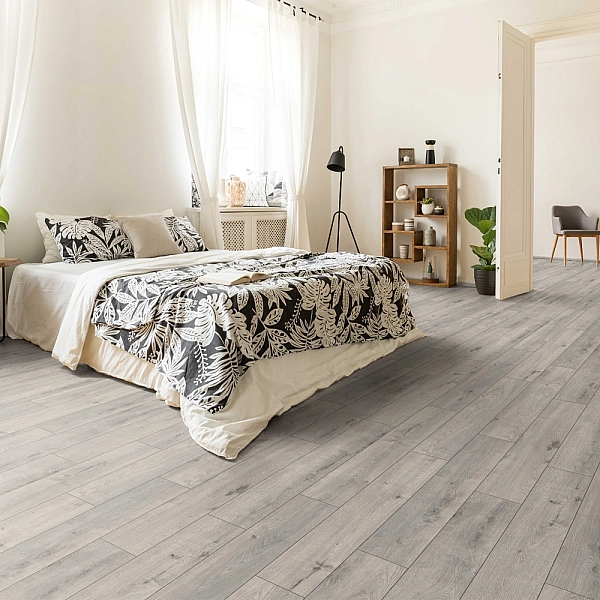 Ламінат Silverdale Oak / Дуб Сілведейл DE, клас 32 (1 сорт)