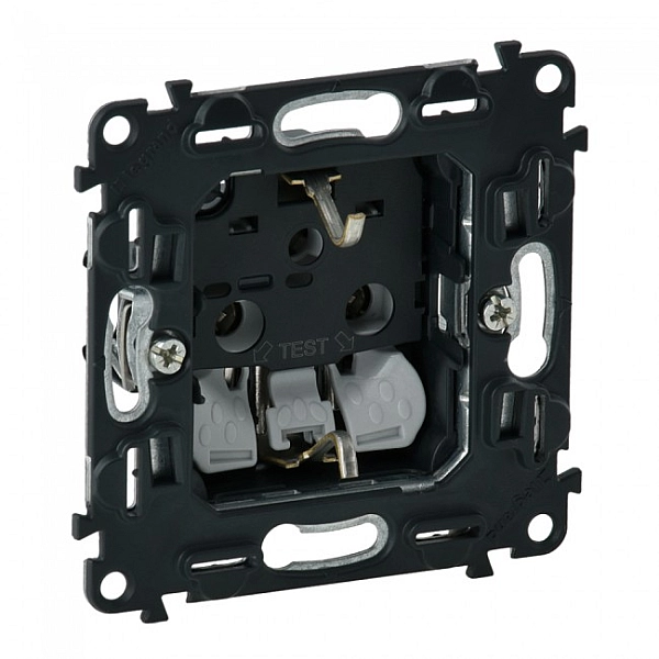 Розетка 2P+E 16 A 250 V Valena In'Matic 753021 Legrand