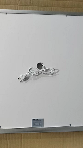 Дзеркало Mixxus TWEE MR09-50x80-Reverse з Led Touch, Anti-fog, димером, регулятором яскравості (MI6930) - Фото - 2