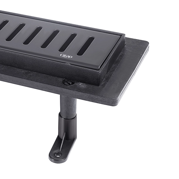 Трап Qtap Dry FA304-700MBLA лінійний з сухим закривом та нержавіючою решіткою 700х73 - Фото - 3