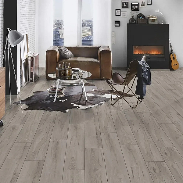 Ламінат K418 Longbow Oak/Дуб Лонгбоу PL, клас 32 (1 сорт)